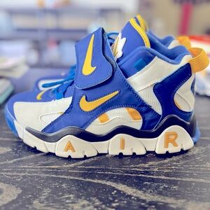 Nike Air Barrage Mid Racer Blue shoes